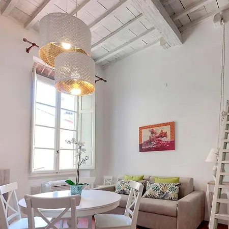 Niccolini Apartament Daire *